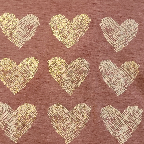 Maroon Rose Gold Heart Tee - Picture 2 of 5
